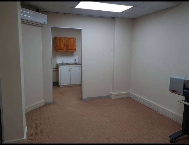 132M² OFFICE TO LET IN MUSGRAVE